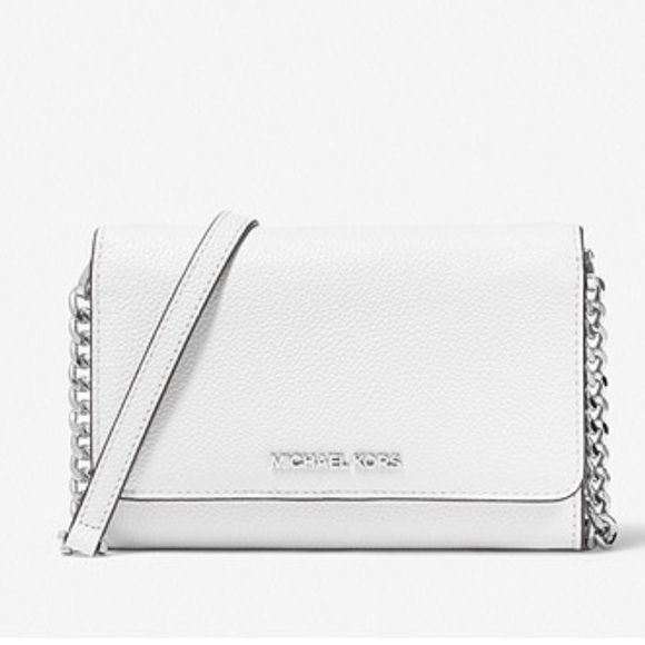 Michael Kors Handbags - Authentic Michael Kors crossbody bag white leather